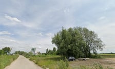 <h3>Cena: 3 500 000 zł</h3>
<h3>Powierzchnia: 7412<span style="color: #22252a; font-family: Graphik, Helvetica, Arial, sans-serif; white-space-collapse: preserve-breaks;">&nbsp;m.kw.</span></h3>
<p><span style="color: #22252a; font-family: Graphik, Helvetica, Arial, sans-serif; white-space-collapse: preserve-breaks;"><strong>MPZP -&nbsp;</strong> aktywność gospodarcza (handel, produkcja, biura, usługi, magazyny, obsługa pojazd&oacute;w, zbieranie odpad&oacute;w).</span></p>
<h3>&nbsp;</h3>