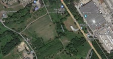 <h3>Cena: 10 500 000 zł</h3>
<h3>Powierzchnia: 8989 m.kw.</h3>
<p><strong>MPZP - </strong>działka przeznaczona na usługi (m.in. handel detaliczny małopowierzchniowy, gastronomię, biura, poradnie medyczne, obiekty lecznictwa zwierząt, żłobki, mieszkania)</p>