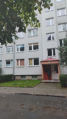Ulica Chocimska 5/1, Zakrzów, Psie Pole