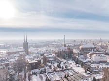 Duże rewitalizacji w sercu Wrocławia. Kamienica przy Sienkiewicza z widokiem na Ogród Botaniczny