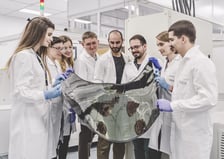 Perowskity - technologia drukowania cienkich i elastycznych ogniw słonecznych. Zastosowanie perowskitów