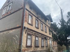 <h3>Ulica Miłoszycka 57, 61, 63, 65 Swojczyce. Oferta w przygotowaniu</h3>
<ul>
<li>Powierzchnia działki: 15 568 mkw.</li>
</ul>