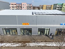 Centrum handlowo-usługowe u zbiegu ulic Wojanowskiej i Arachidowej, 20 lutego 2026 r.