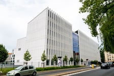 Nowy budynek Sądu Apelacyjnego we Wrocławiu w czerwcu 2025 po otwarciu