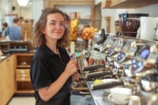 Green Caffe Nero na Rynku w dniu otwarcia (20 sierpnia 2025)
