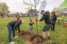 Piknik WROśnij we WROcław w powstającym parku przy ul. Rdestowej
