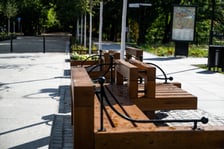 Strefa wejściowa od ulicy Świdnickiej na Promenadę Staromiejską w okolicach pomnika Bolesława Chrobrego