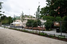 Prace na placu przy pomniku Chrobrego we Wrocławiu, 28 lipca 2025