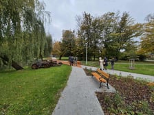 Skwer między ulicami Żernicką a Objazdową na osiedlu Żerniki we Wrocławiu