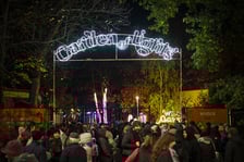 <p>Wystawa garden of Lights-Ogród Świateł „Dzika Ameryka” potrwa w Zoo Wrocław od 31 października do 1 marca 2026</p>