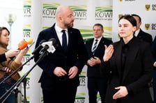 Konferencja prasowa w sprawie Zielonego Klina Południa Wrocławia i podpisania aktu notarialnego przekazującego ziemie Skarbu Państwa samorządowi Wrocławia.