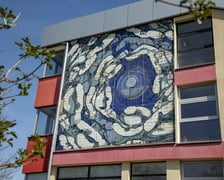 Mozaika Anny Szapkowskiej - Kujawskiej, ul. Joliot-Curie