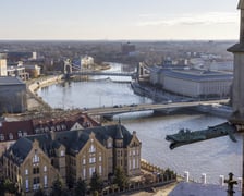 Na zdjęciu panorama Wrocławia widziana z tarasu na wieży katedry na Ostrowie Tumskim