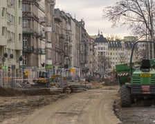 Aura dopisuje, więc duży remont na ulicy Pomorskiej i placu Staszica prowadzony jest cały czas. Zobaczcie na zdjęciach jak idą prace.