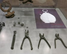 Przedmioty odnalezione podczas prac archeologicznych na Nowym Targu we Wrocławiu