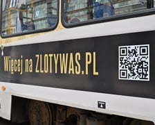 Plebiscyt Złoty Wąs lansuje męską profilaktykę zdrowotną. Do akcji włączyło się MPK udostępniając tramwaj, który promuje akcję.