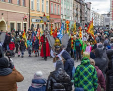 <p>Orszak Trzech Kr&oacute;li 2022, a 6 stycznia 2024 roku do orszaku dołączy kilka nowych postaci</p>