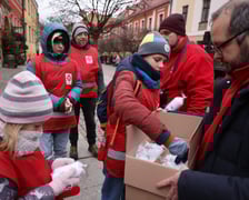 Caritas rozdał paczki potrzebującym w ramach akcji ''Niosę dobro''