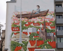 Mural "Płynąc przez miasto" przy ul. Gdańskiej