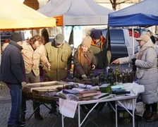 Giełda staroci przy Hali Stulecia - 23-24 listopada