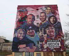 <p>Mural od strony ul. Koreańskiej.</p>