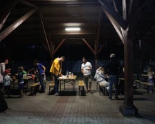 Nocowanka w Park Glinianki