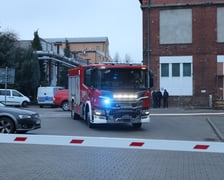 Akcja usuwania wycieku kwasu przy ul. Robotniczej