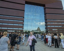 <p class="MsoNormal">Budowa Narodowego Forum Muzyki &mdash; ok. 147&nbsp;000&nbsp;000 zł z Unii Europejskiej.</p>