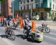 Wrocławskie Święto Rowerzysty. Przejazd przez miasto był kluczowym momentem fiesty, która zakończyła się piknikiem w parku Stanisława Tołpy.