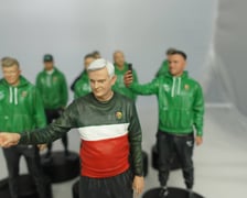 Piłkarze i trener  WKS Śląsk Wrocław zminiaturyzowani