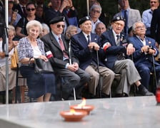 Uroczystości związane z obchodami 80. rocznicy Powstania Warszawskiego przy pomniku rotmistrza Witolda Pileckiego we Wrocławiu