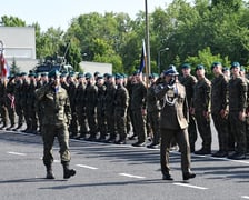 W sobotę 9 sierpnia żołnierze odbywający przeszkolenie w ramach programu Wakacje z Wojskiem złożyli uroczystą przysięgę wojskową na sztandar 10 Wrocławskiej Brygady Łączności