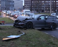 Zderzenie samochodów na pl. Społecznym