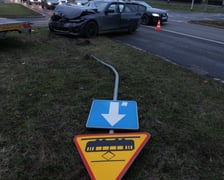 Zderzenie samochodów na pl. Społecznym