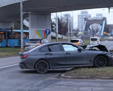 Zderzenie samochodów na pl. Społecznym