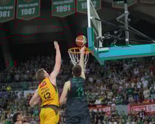 Mecz Śląska Wrocław z Treflem Sopot w Hali Stulecia.