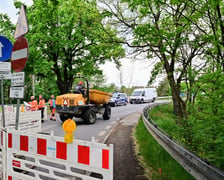Zamknięta ulica Gazowa na Brochowie. Początek remontu wiaduktów (zdjęcie z sobotniego popołudnia 9 maja)