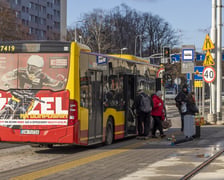 Uwaga kierowcy! Ulica Popowicka szykuje się do otwarcia.