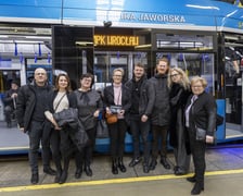 Uroczystość nadania imienia Moniki Jaworskiej tramwajowi wrocławskiego MPK