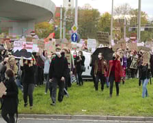 <p>na zdjęciu: kobiety na ulicach Wrocławia</p>