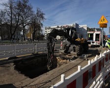 Prace na sieci wodociągowej pod ul. Piotra Skargi