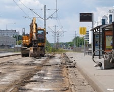 Remont torowiska na ul. Legnickiej. Prace ruszyły 18 czerwca