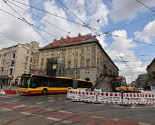 Remont torów na skrzyżowaniu ulic Piłsudskiego i Świdnickiej we Wrocławiu, 29 lipca 2023