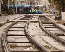 Próbne przejazdy tramwajów przez plac Staszica.