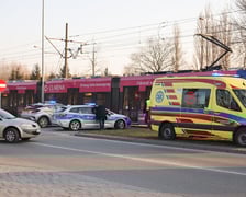 <p>Zderzenie auta osobowego z tramwajem na skrzyżowaniu Lotnicza/Hutnicza</p>
