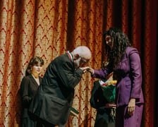 <p>Uroczyste wręczenie Krzysztofowi Gosztyle Złotego Medalu &bdquo;Zasłużony Kulturze Gloria Artis"</p>