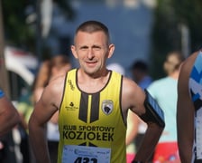 Biegacze i kibice na Orthos H2O Wrocław Półmaratonie