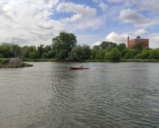 Studenci z koła naukowego PWr Solar Boat Team zbudowali łódź solarną