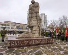 Uroczystość pod pomnikiem Martyrologii Profesorów Lwowskich