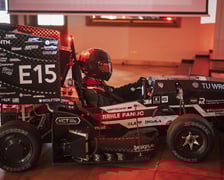 Bolid RT15e skonstruowany przez studentów z PWR Racing Team. Prezentacja bolidu w Starej Garbarni